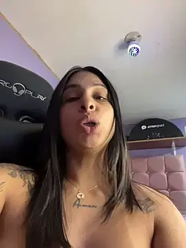 Stripchat Best live sex cam show of charlotte_stevenss_