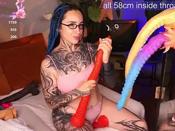 Stripchat Live Sex of EvaCanton