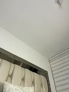 Stripchat Free Porn Cam of ALISSON_FOXXX1