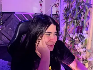 Stripchat Live Porn of DaphneContry