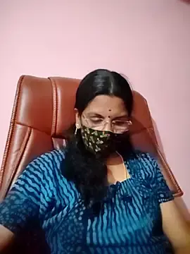 Stripchat Sex Chat of tamil_peenqueen