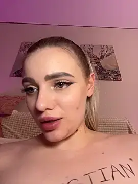 Stripchat Sex Chat of HugeBoobsAlice
