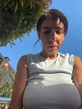Stripchat Live Porn of Yasmiinee