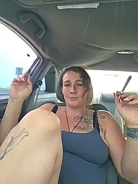 Stripchat Free Porn Cam of thespontaneouscouple42069