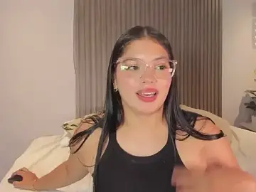 Stripchat Free Live Porn of Hailey-Fox