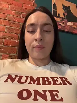 Stripchat Watch Live Sex Cams of Holly_Play