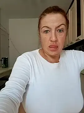 Stripchat Nude Webcam of KiraXTender