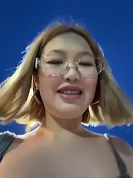 Stripchat Adult Webcams of Aiko_Yumi