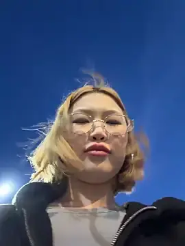 Stripchat Nude Webcam of Aiko_Yumi