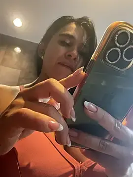 Stripchat Live Sex Cam of RoseOnYou