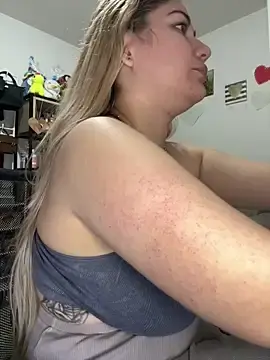 Stripchat Live Sex Cam of Celestedubois