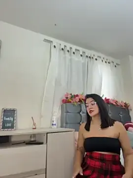 Stripchat Adult Video Chat of Isabella_Roses_