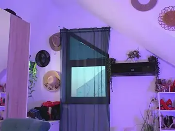 Stripchat Watch Live Sex Cams of Amaliamour