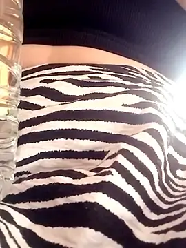 Stripchat Live Porn of pomposa18xxx