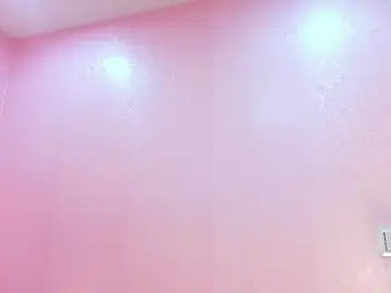 Stripchat Live Sex Cam of Ciielo_777