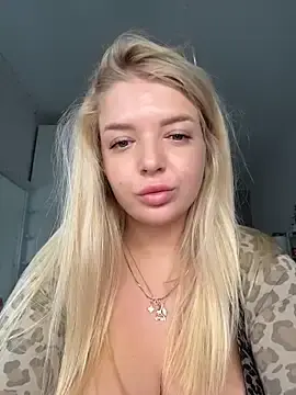 Stripchat Adult Webcams of OdriOlsens