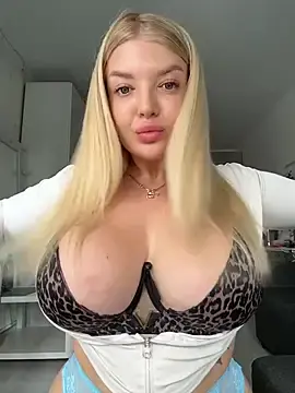 Stripchat Free Live Porn of OdriOlsens