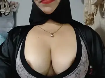 Stripchat Live Sex of nadia__abaud