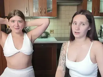 Stripchat Sex Chat of HotCaramellsTV