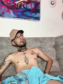 Stripchat Watch Live Sex Cams of Anthony-Martin