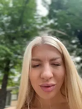 Stripchat Free Porn Cam of NewLale
