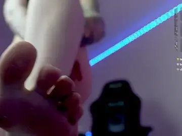 Stripchat Live Sex of QueenAliceX