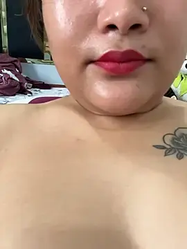 Stripchat Free Porn Cam of Rosy_BabyDoll
