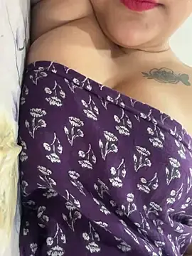 Stripchat Live Sex Cam of Rosy_BabyDoll