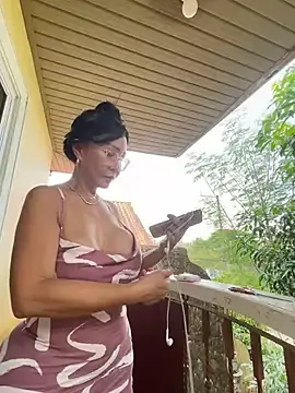 Stripchat Free Porn Cam of sweetieme
