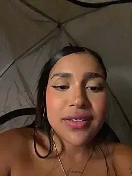 Stripchat Watch Live Sex Cams of Mariangel_11