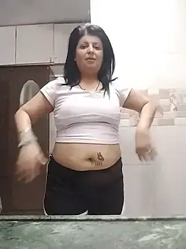 Stripchat Free Porn Cam of Jann_Riya333