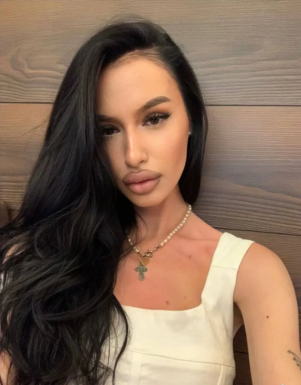 Snow_WhiteeeX