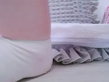 Stripchat Live Porn of x--Miu--x