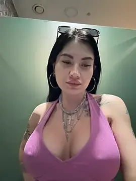 Stripchat Live Sex Cam of Wet__Bunny
