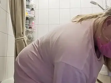 Stripchat Adult Webcam of MilaaMilaa