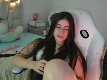 Stripchat Watch Live Sex Cams of zoe_turnner_18