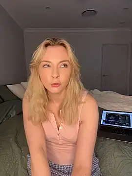 Stripchat Adult Webcam of Lotttiee