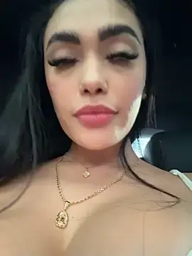 Stripchat Watch Live Sex Cams of emma_andrew1