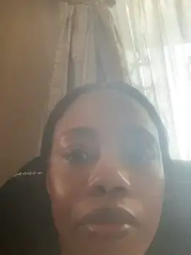 Stripchat Free Porn Cam of NAUGHTYSHALOTXX