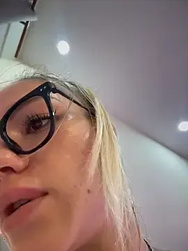 Stripchat Best Webcam of -Sexy_Barbie-