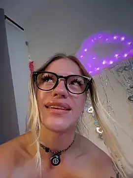 Stripchat Best Webcam of -Sexy_Barbie-