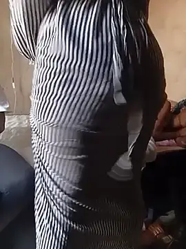 Stripchat Nude Webcam of BigBlacBoyD