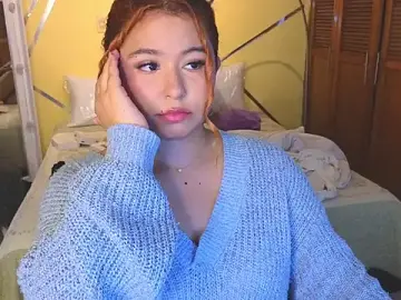 Stripchat Free Live Porn of attenea_cutte