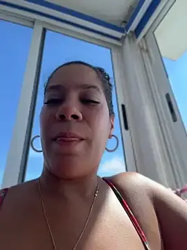 Stripchat Sex Cam of Bigbuttbrooklynn