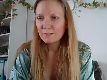 Stripchat Live Porn of Candy_Cougar