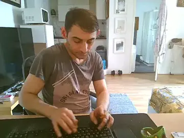 Stripchat Free Porn Cam of mihaimichael