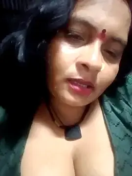 Stripchat Live Porn of Hot_komal1