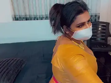 Stripchat Live Sex Cam of SonY_CaM