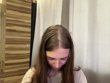 Stripchat Live Sex Cam of Clara_kitty