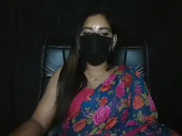Stripchat Adult Webcam of Rashmi-Sexy